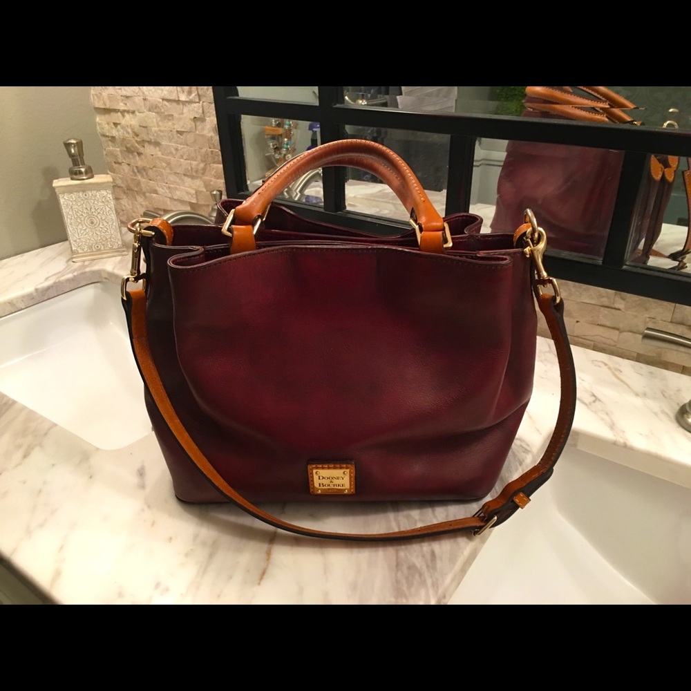 Dooney & Bourke Barlow Bag
